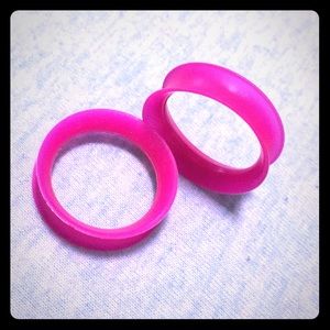 1 inch Silicone Ear Plugs 👂🏻